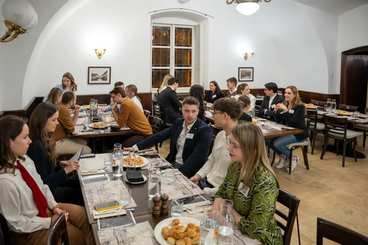 2026_03_24_18_12_49_A7503677.webp