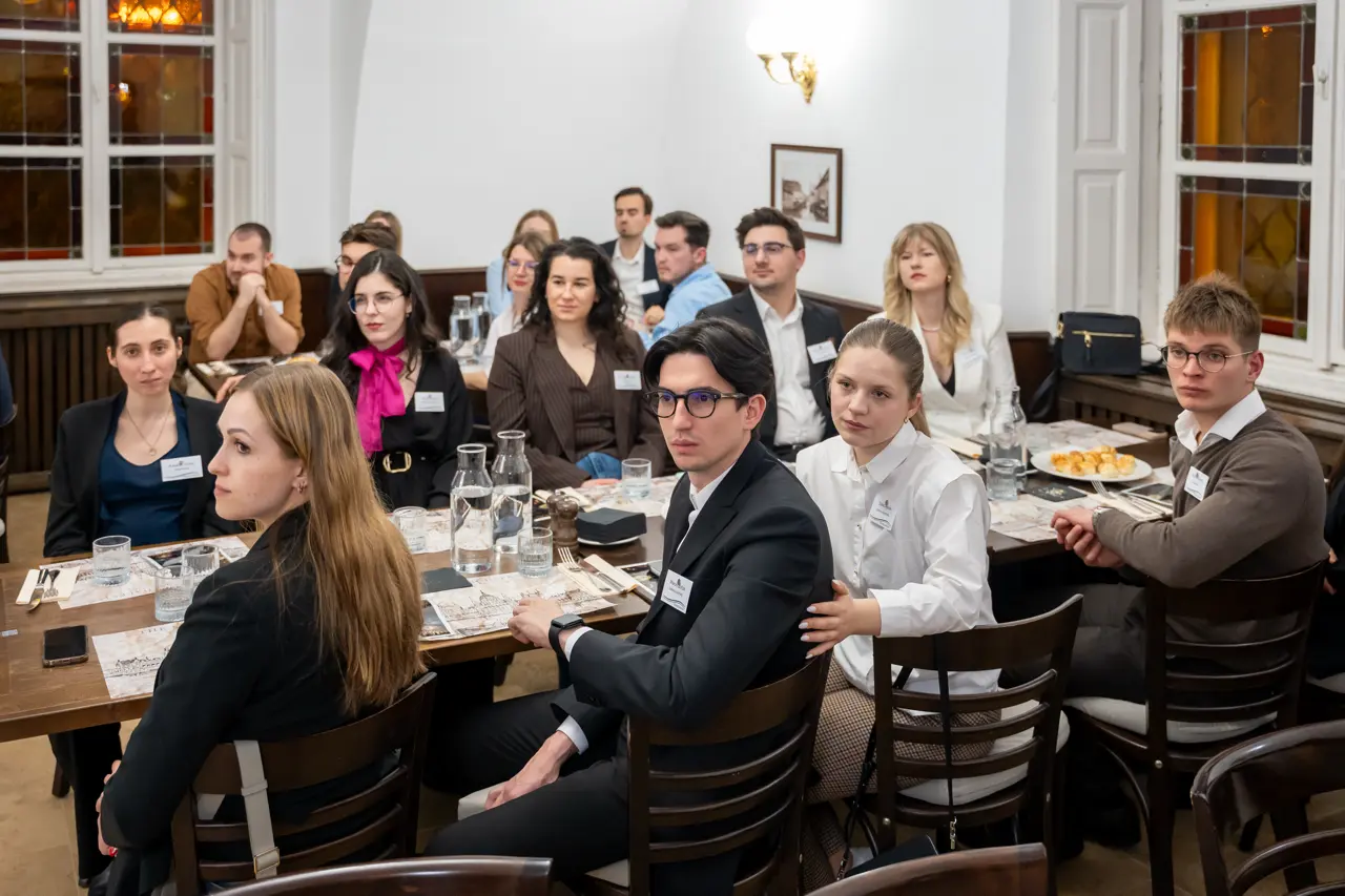 2026_03_24_18_37_17_A7503815.webp