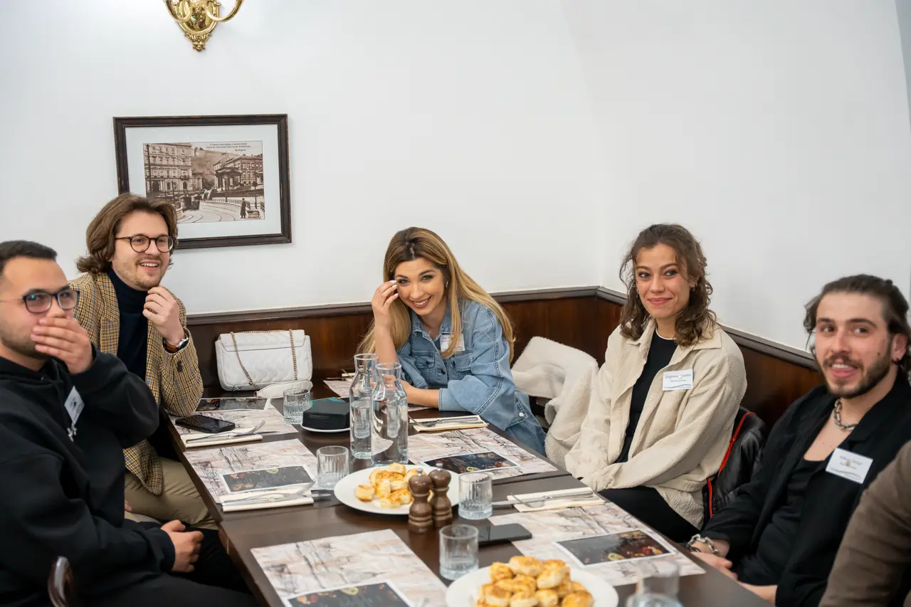 2026_03_24_18_59_37_A7503864.webp