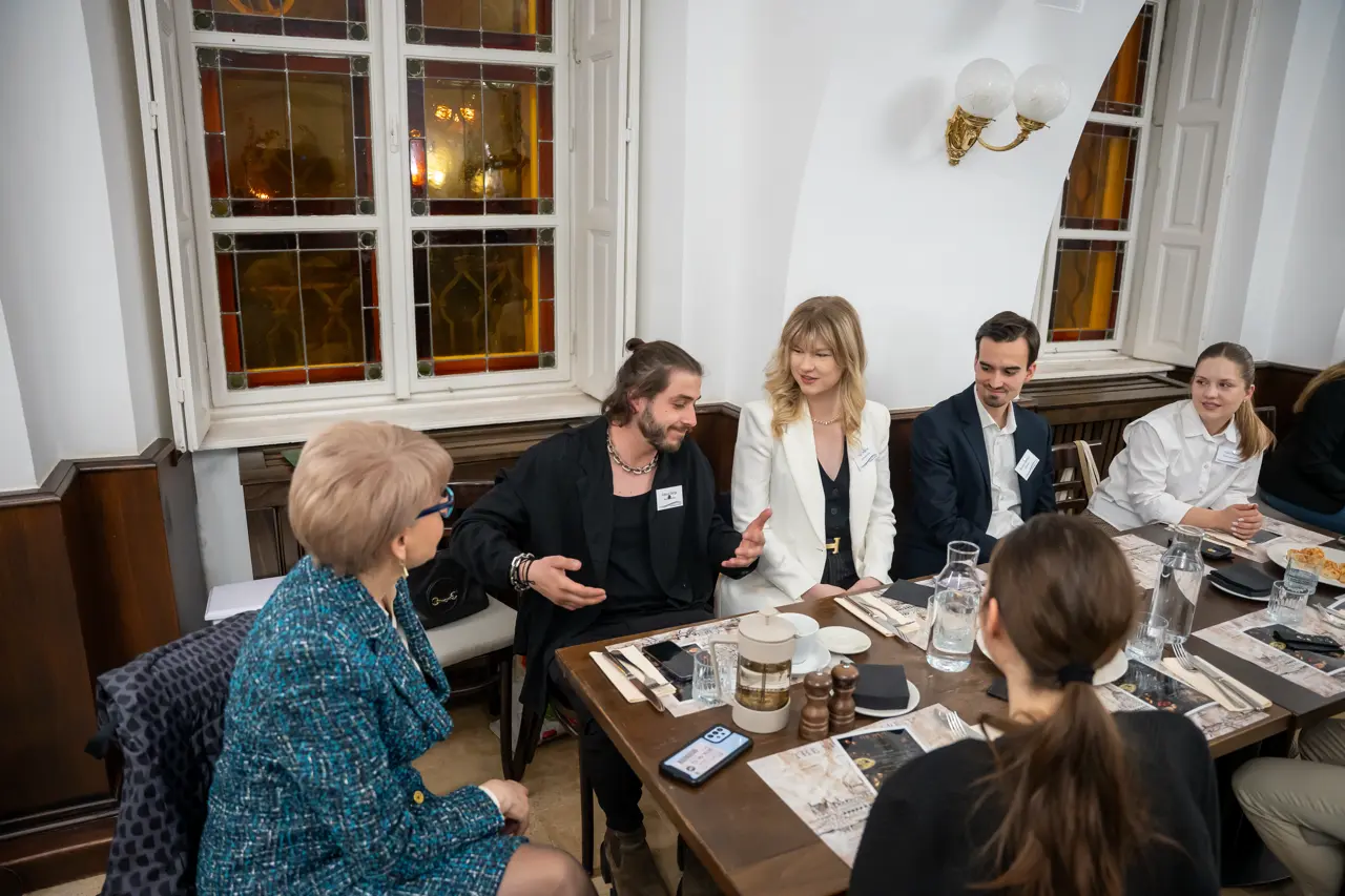 2026_03_24_19_07_29_A7503905.webp