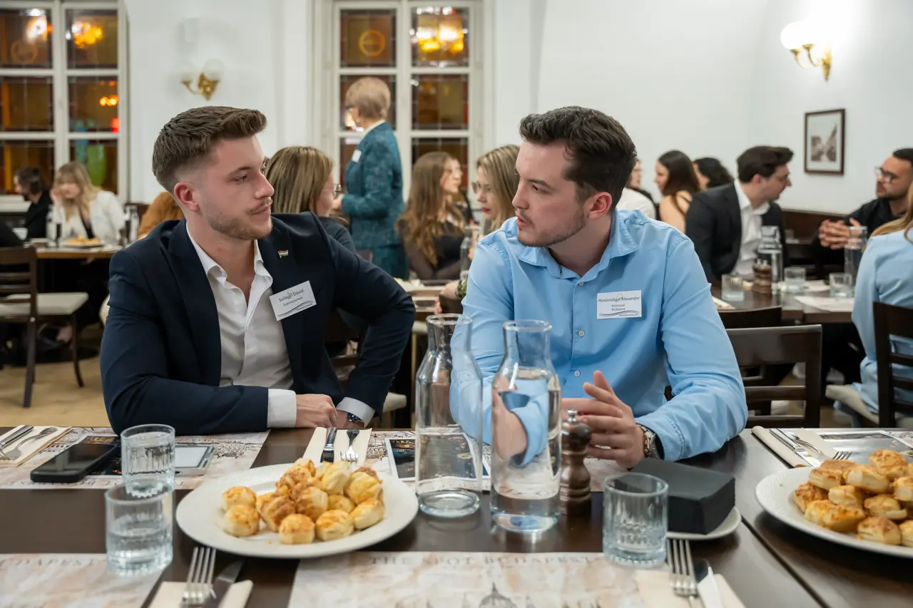 2026_03_24_19_13_51_A7503953.webp