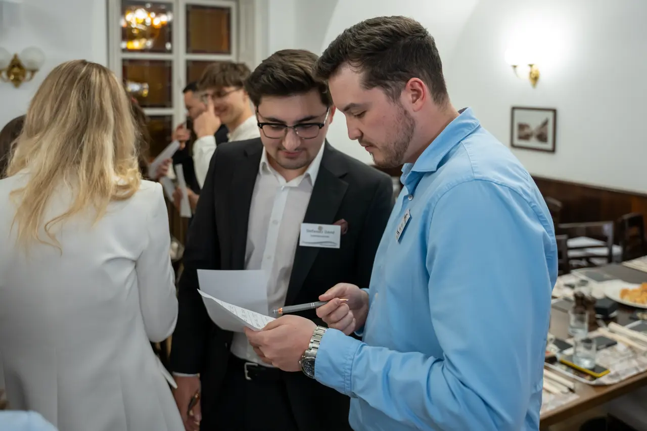 2026_03_24_19_40_43_A7504067.webp
