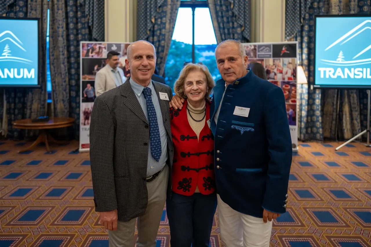 2026_05_20_20_24_22_A7700742.webp