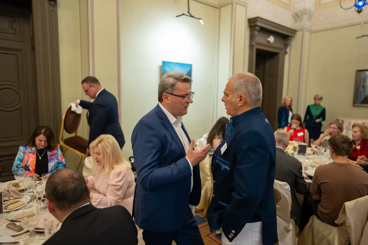 2026_05_20_20_30_11_A7700755.webp